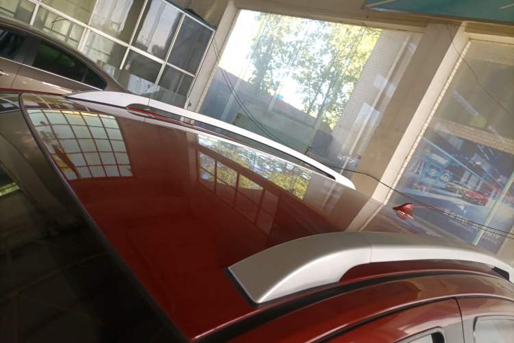 Used Haval H1 2015 1.5L AMT Luxury Model Roof