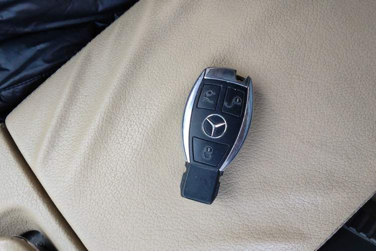 Used Mercedes-Benz S-Class 2012 S 400 L HYBRID Grand Edition
