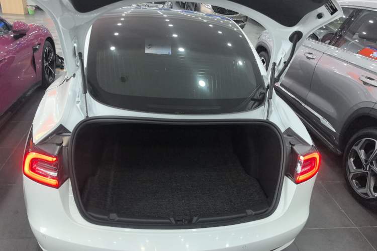Used Tesla Model 3 2020 Refreshed Version Long-Range Rear-Wheel Drive Trunk