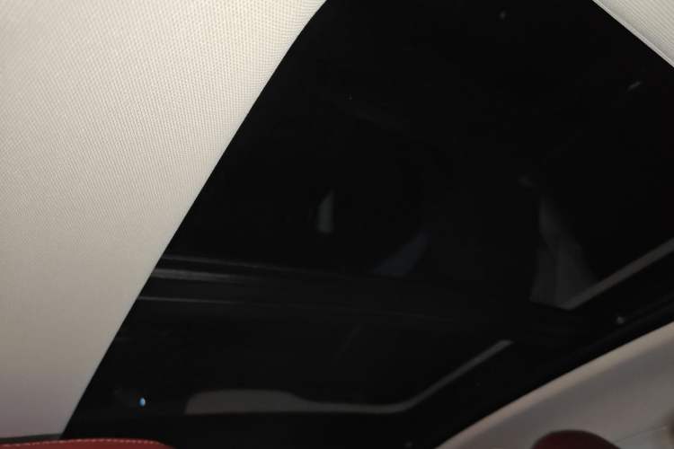 Used Hongqi H5 PHEV 2025 170 Super Hybrid Version Headliner