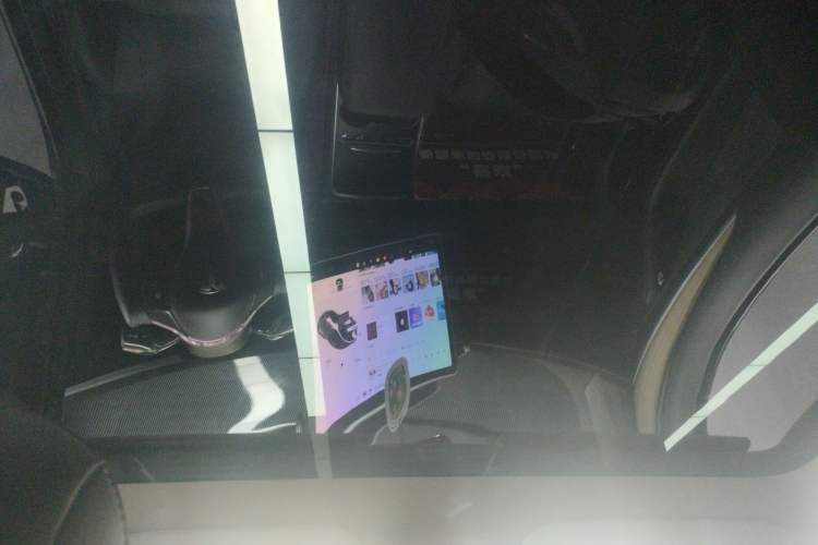 Used Tesla Model Y 2021 Long-Range All-Wheel-Drive Version 3D7