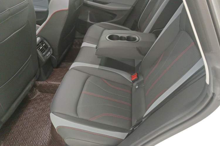 Used Volkswagen Lamando 2023 Lavida L 280TSI DSG Spicy Edition
