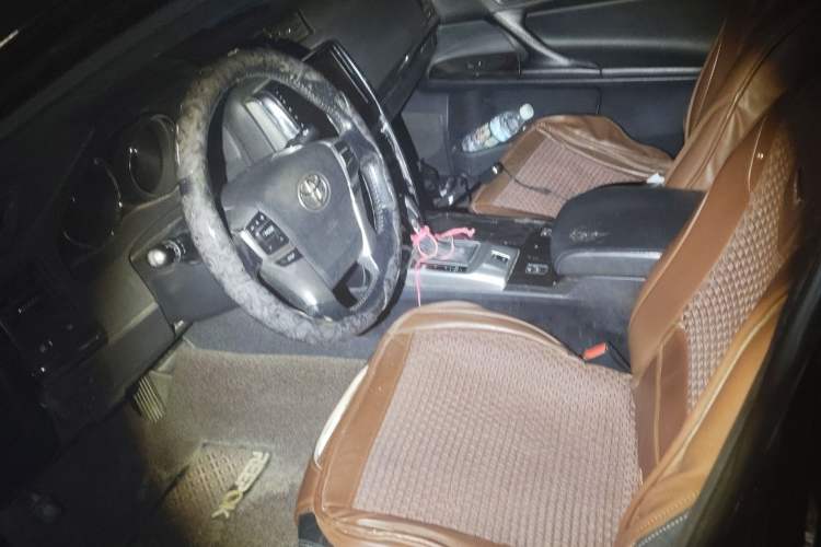 Used Toyota Reiz 2010 2.5V Fengdu Elite Edition Left Front Seat