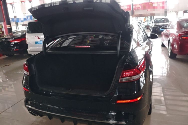 Used Kia K5 2019 Pro 1.6T Automatic Luxury Edition China V Standard Trunk