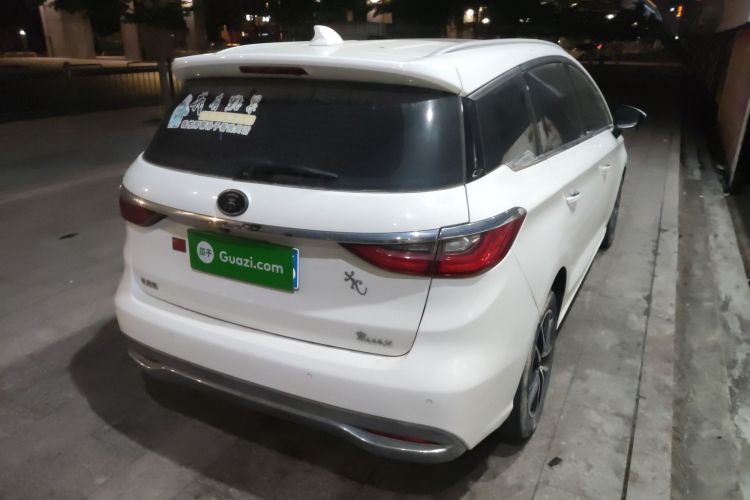 Used BYD Song MAX 2017 1.5T Automatic Smart Connect Elite 7-Seater
