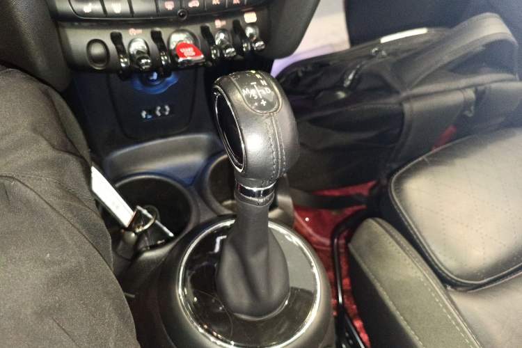 Used MINI MINI 2016 1.5T COOPER Performance Edition