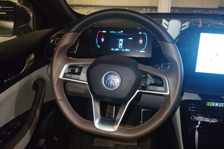 Used BYD Qin PLUS 2023 Champion Edition DM-i 55KM Leading Model