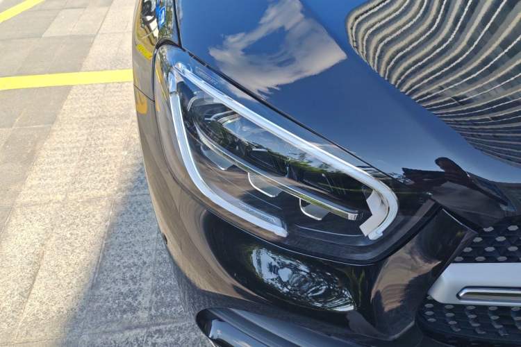 Used Mercedes-Benz GLC 2021 GLC 260 L 4MATIC Luxury Model Right Front Headlight