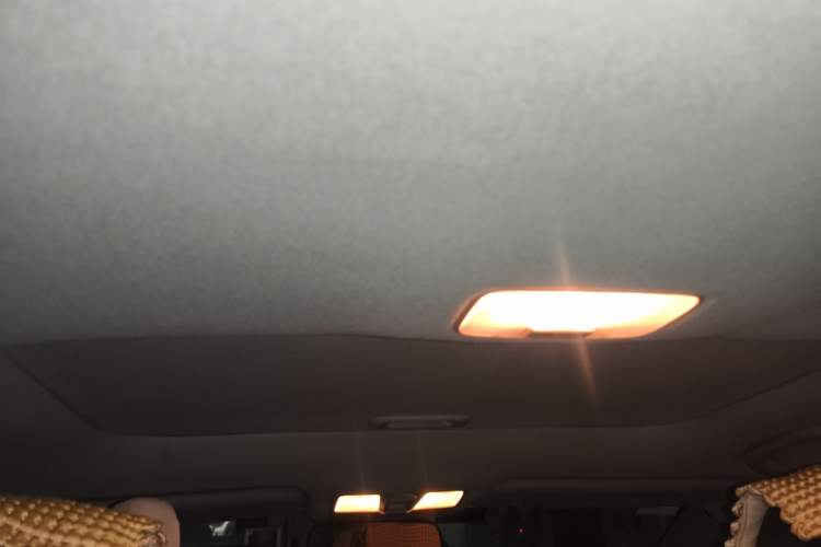 Used Hyundai Elantra (5th Generation / Langdong) 2012 1.6L Manual Leading Model
