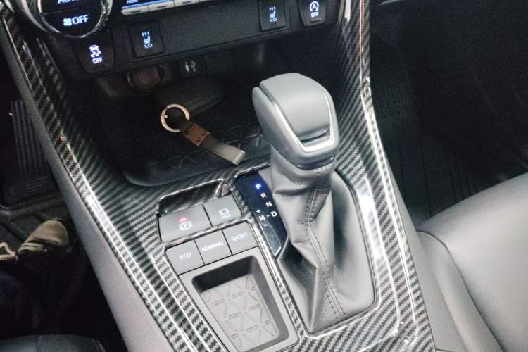 Used Toyota RAV4 2021 2.0L CVT Two-Wheel Drive Fashion PLUS Edition