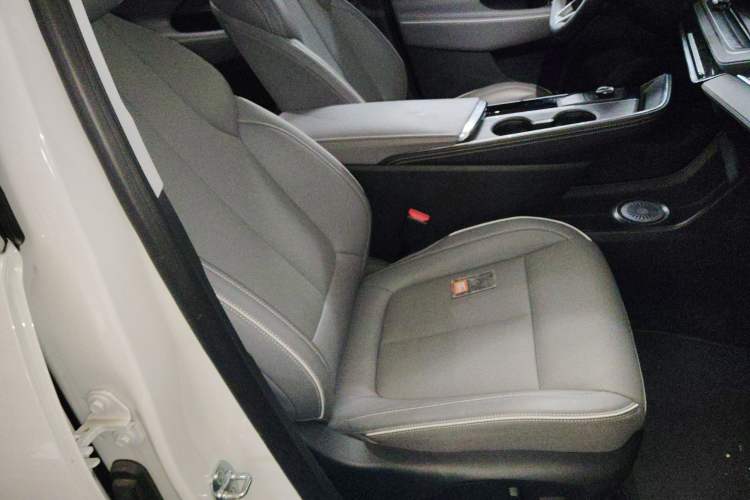 Used Buick E5 2025 Model 620KM Prestige Edition