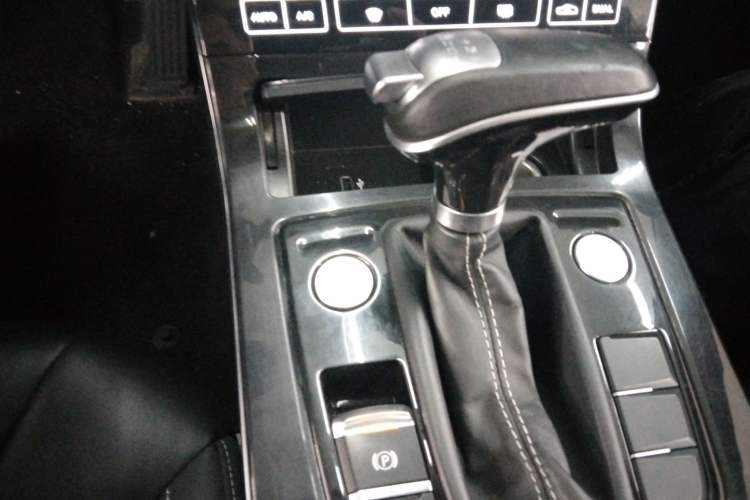 Used Hongqi H5 2019 30TD Dynamic Edition