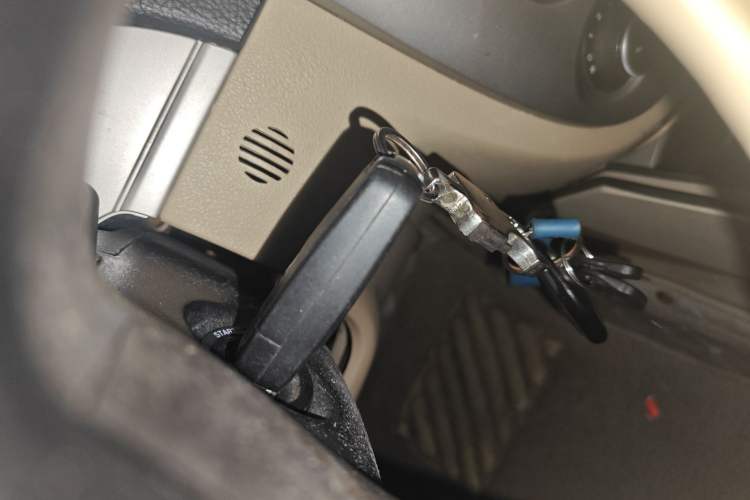 Used Buick Excelle 2011 1.6 LX-MT