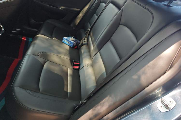 Used Chevrolet Malibu XL 2022 535T Automatic Sport Edition Left Rear Seat