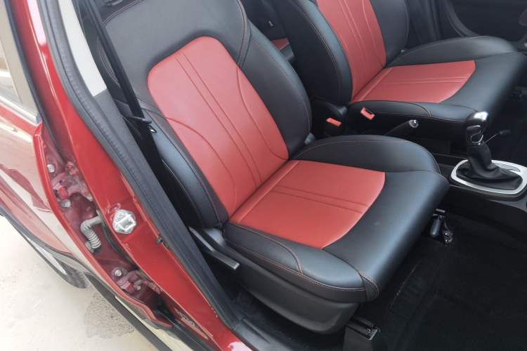 Used Haval H1 2017 Red-Label 1.5L AMT Luxury Model Right Front Seat