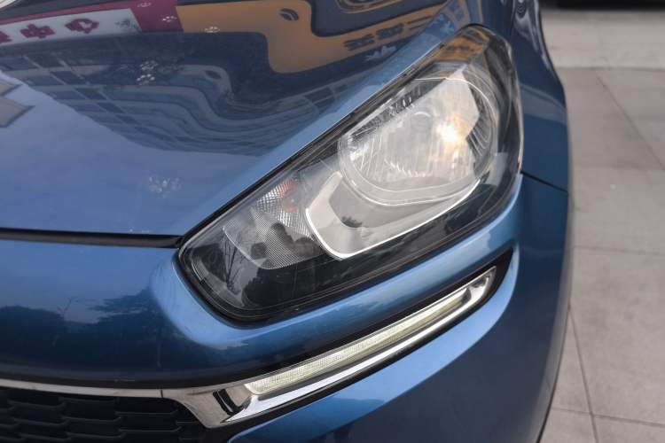 Used Kia KX3 2015 1.6L Automatic Two-Wheel Drive DLX
