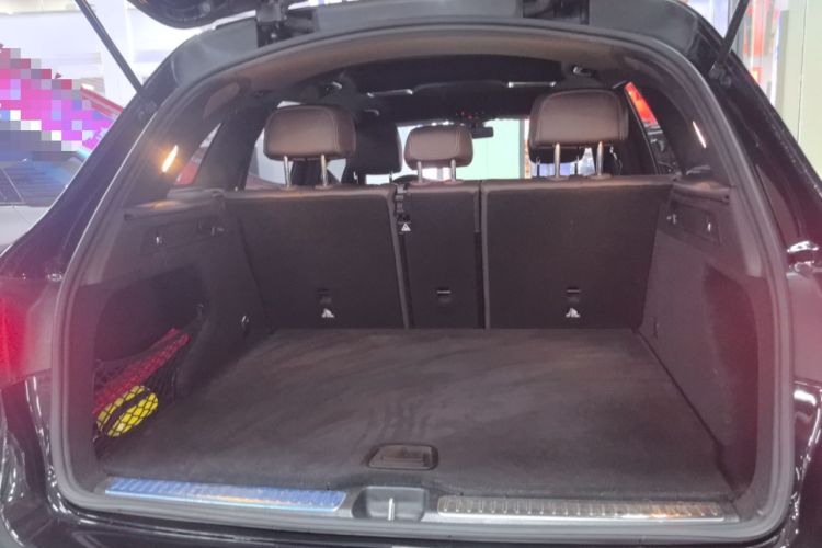 Used Mercedes-Benz GLC 2022 Refreshed GLC 300 L 4MATIC Dynamic Edition Prestige Version Trunk