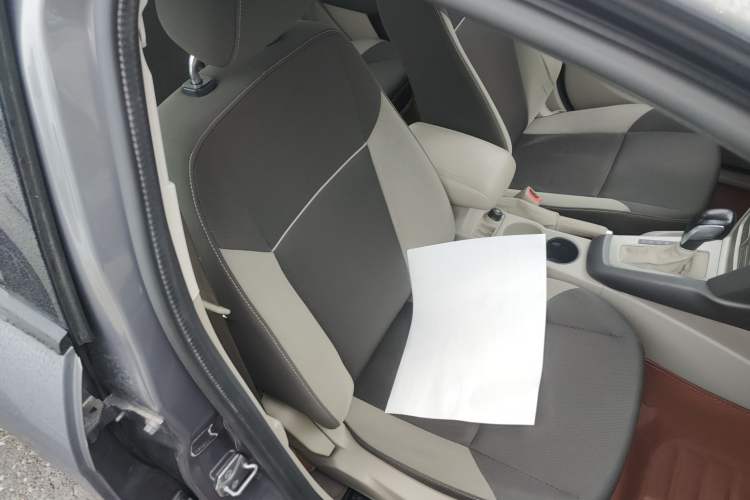 Used Ford Focus 2012 Sedan 1.6L Automatic Comfort Model Right Front Seat