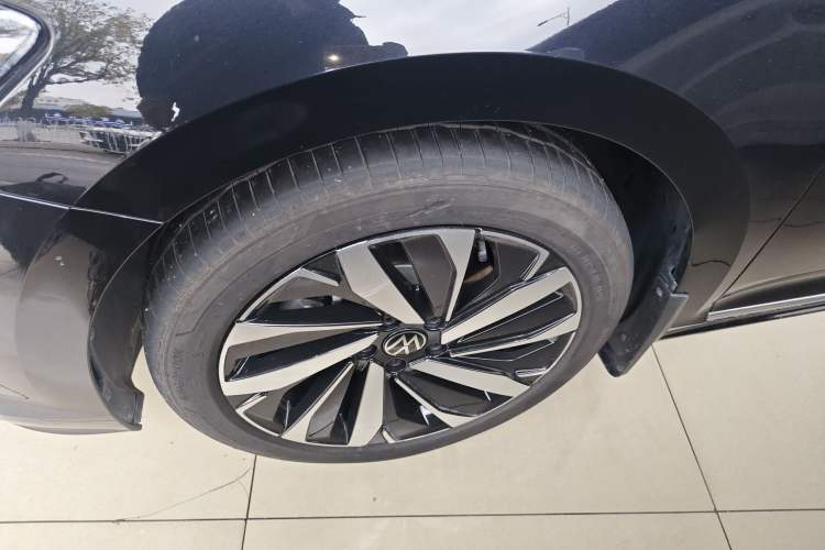 Used Volkswagen Passat 2025 Premium Version 380TSI Dragon Edition