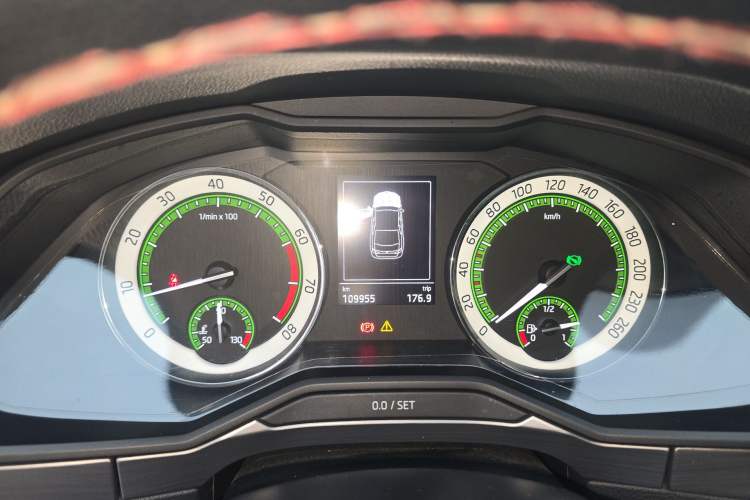 Used Skoda Superb 2018 TSI280 DSG Comfort Edition China V Standard Instrument Cluster