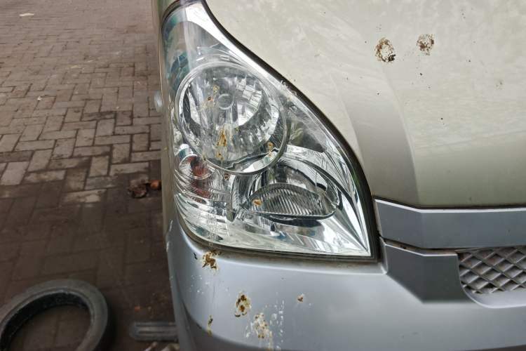 Used Wuling Rongguang 2011 1.2L Base Version Right Front Headlight