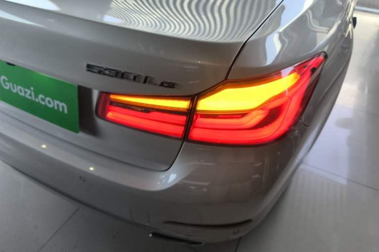 Used BMW 5 Series New Energy 2019 Updated Version 530Le Luxury Package Right Rear Taillight