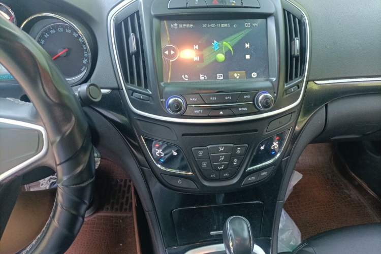 Used Buick Regal 2014 1.6T Fashionable Tech Edition

