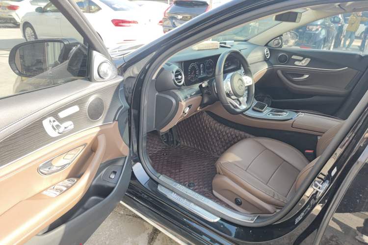 Used Mercedes-Benz E-Class 2019 Restyled E 300 L Sporty and Stylish Edition
