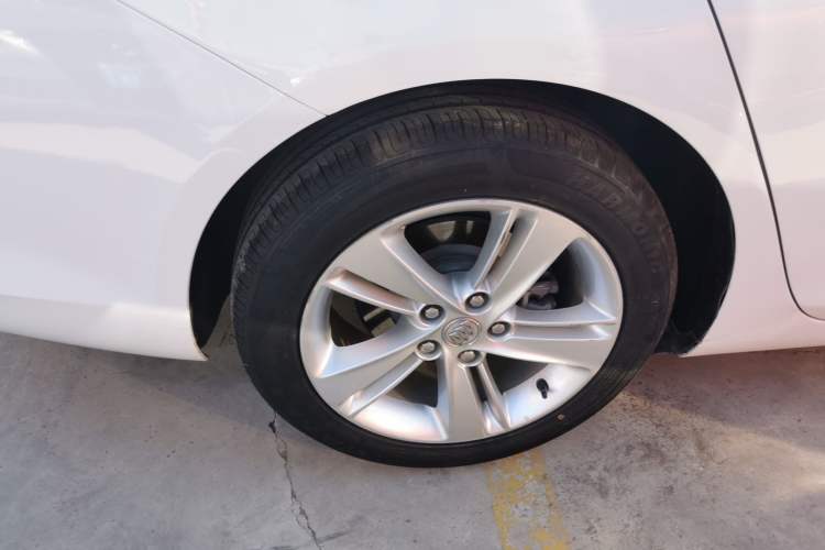 Used Buick Regal 2017 30H Elite Version