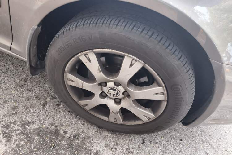 Used Skoda Octavia 2014 1.6L Automatic Yijie Edition
