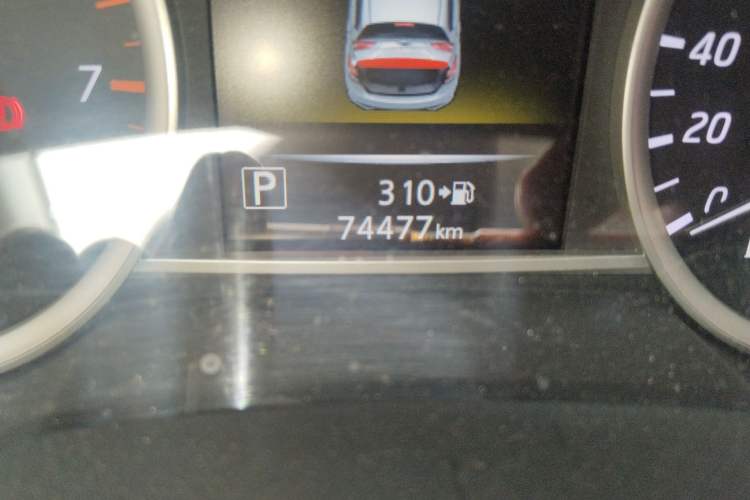 Used Nissan Tiida 2021 1.6L CVT Smart Drive Edition Odometer Close Up