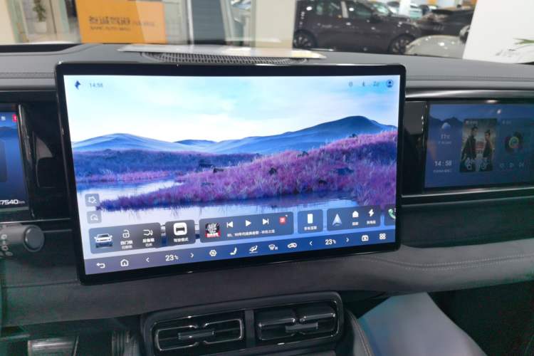 Used Formula Leopard Leopard 5 2023 Cloud Ride Flagship Edition
