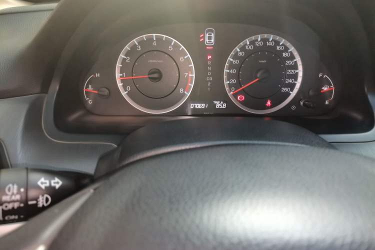 Used Honda Accord 2010 2.4L LX Odometer Close Up