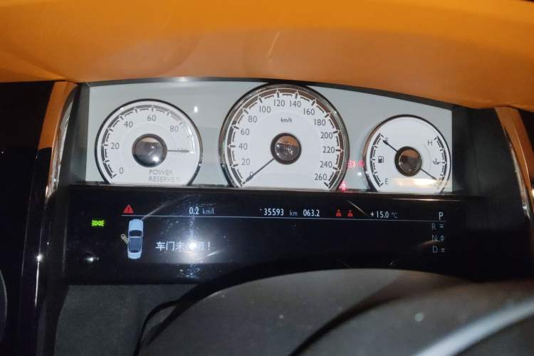 Used Rolls-Royce Dawn 2018 6.6T Standard Edition
