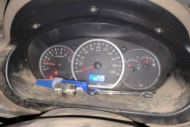 Used Wuling Hongguang 2010 1.4L Standard Version Instrument Cluster