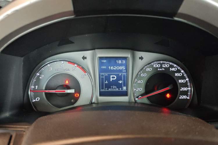 Used Isuzu mu-X 2015 3.0T 4x4 Automatic Luxury 7-Seater