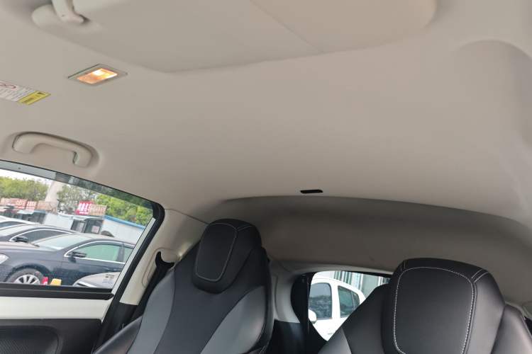 Used Roewe Clever 2022 311km QiQi BoBo Edition
