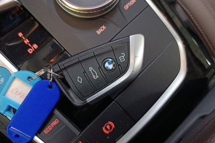 Used BMW iX3 2023 Leading Model