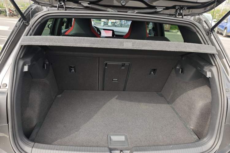 Used Volkswagen Golf GTI 2021 380TSI DSG GTI Trunk