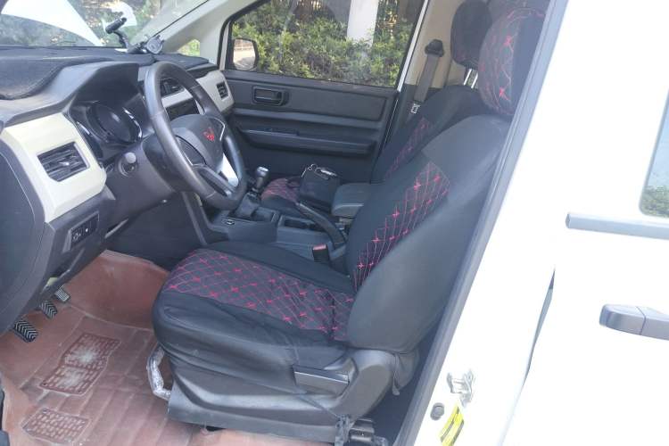 Used Wuling Zhengcheng 2021 1.5T Manual Comfort Version
