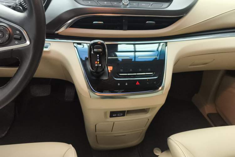 Used Buick GL8 2023 Land Business Class Smart Deluxe Model Gear Lever