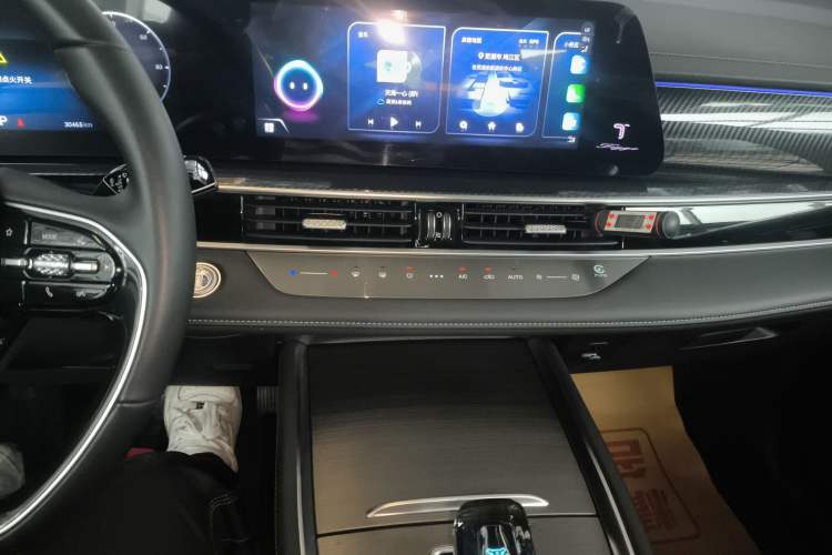 Used Chery Tiggo 7 PLUS New Energy 2023 Champion Edition 1.5T 100KM Speedy Version Audio And AC Panel