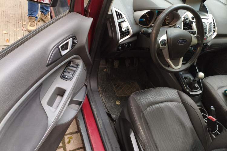 Used Ford EcoSport 2013 1.5L Manual Luxury Model
