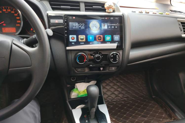 Used Honda Fit 2018 1.5L CVT Comfort Sunroof Version