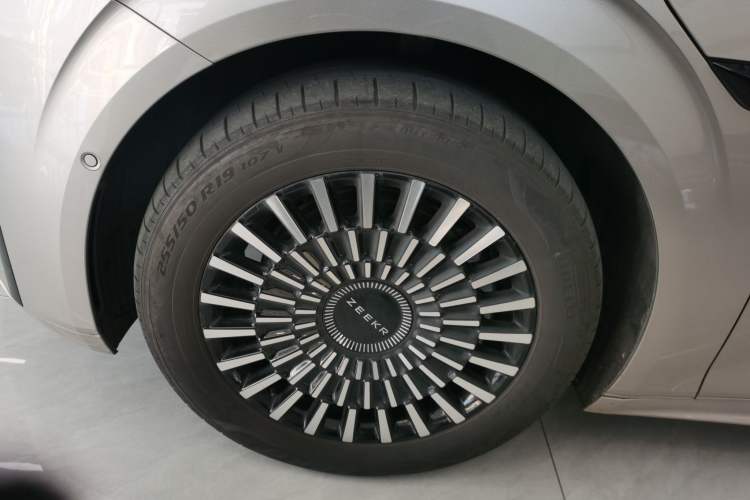 Used Zeekr 009 2022 WE Edition
