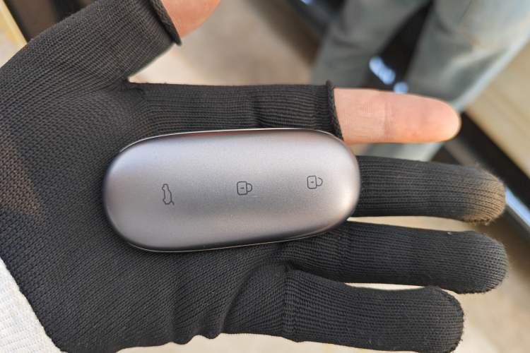 Used Li Auto L7 2023 Air model Vehicle Key