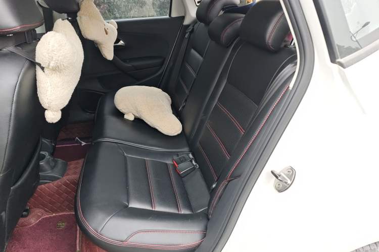 Used Volkswagen Polo 2016 1.6L Automatic Luxury Model Left Rear Seat