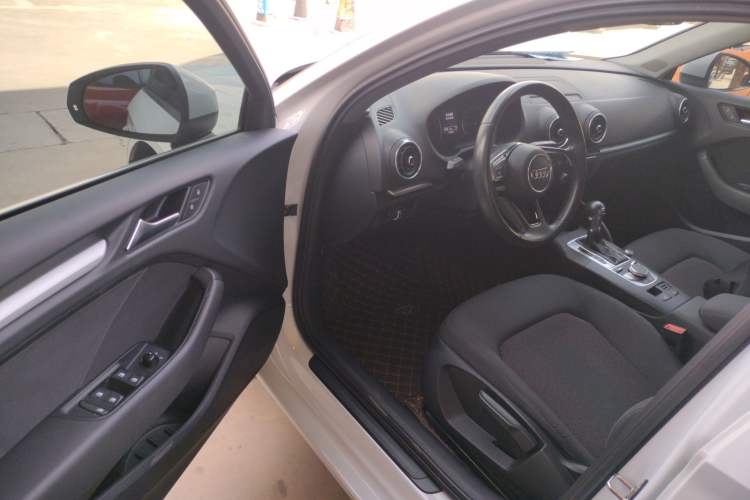 Used Audi A3 2019 Limousine 35 TFSI Ambition China V
