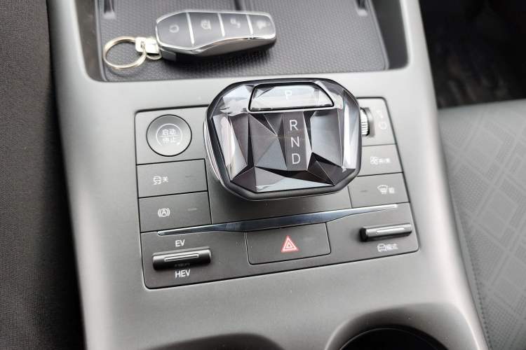 Used BYD Qin PLUS 2025 DM-i Smart Drive 55KM Leading Model
