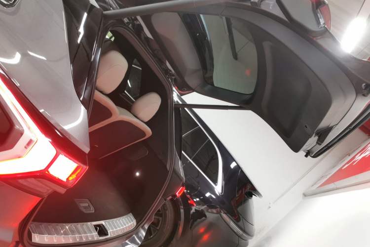 Used Lynk & Co 09 EM-P 2023 2.0TD EM-P Long-Range Version PM Six-Seater